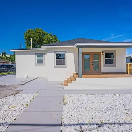 Modern Miami Unit 1 - Close To South Beach & Airport Exterior photo