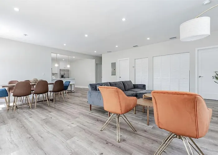 Modern Miami Unit 1 - Close To South Beach & Airport